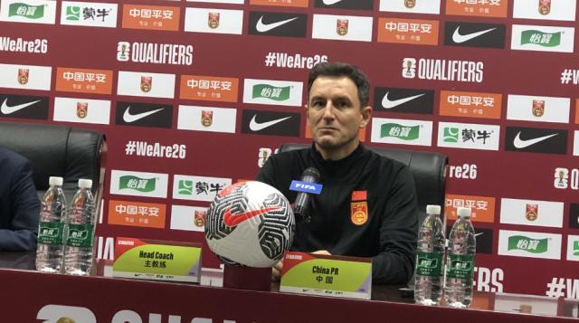 伟德体育-扬科维奇：0比3输球是痛苦的 打新加坡要拿满6分